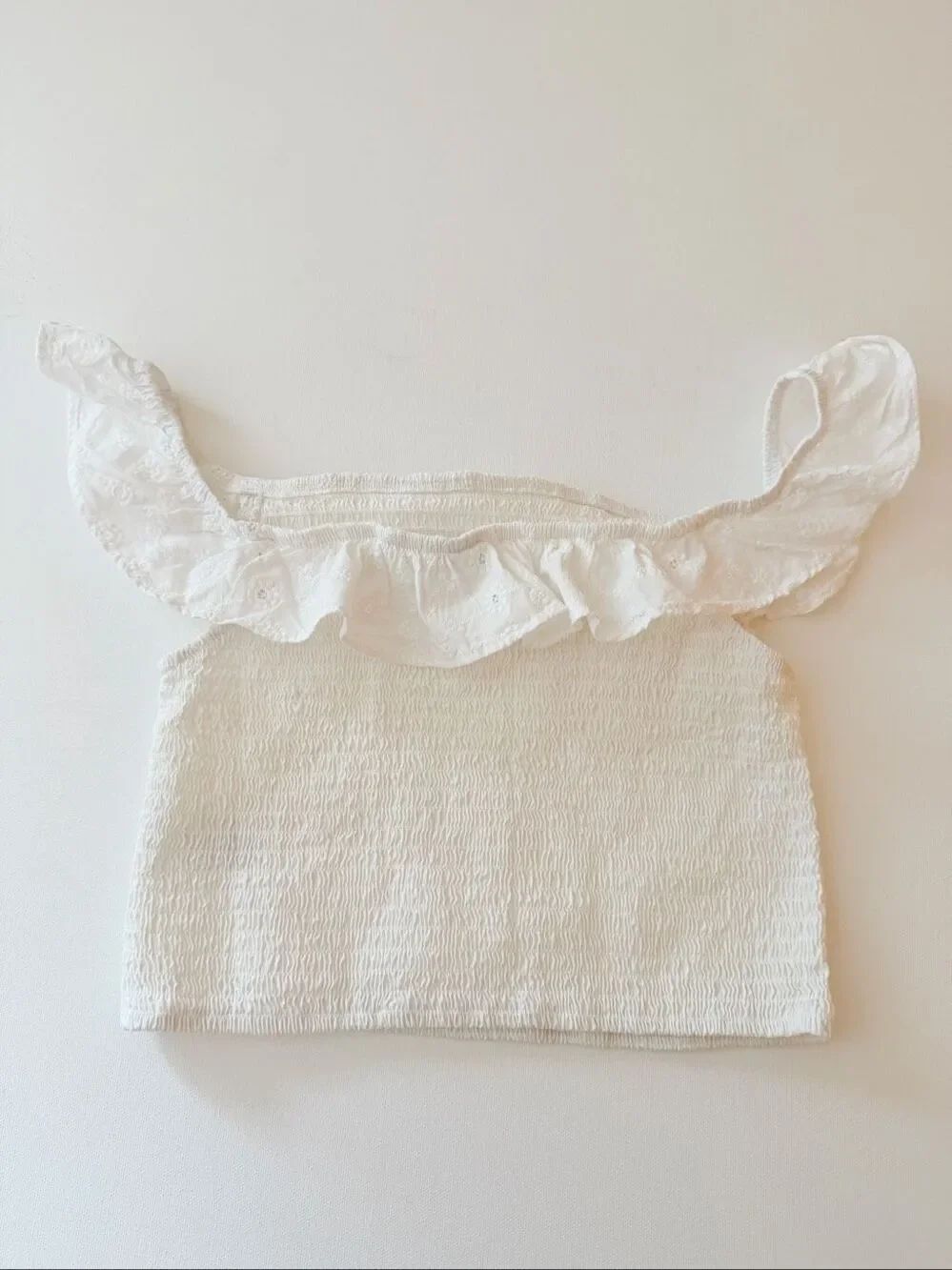 wild fable White Smocked Off-Shoulder Crop Top with Ruffle Trim size Small